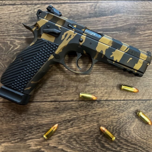 CZ-75-SP-01-Shadow-en-9x19-camouflage