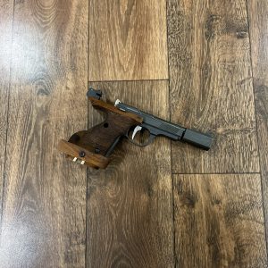 *VENDU* - UNIQUE DES-69 - Calibre .22 LR