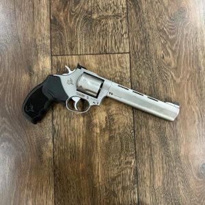 TAURUS 970 TRACKER 6.5" Inox - Calibre .22 LR