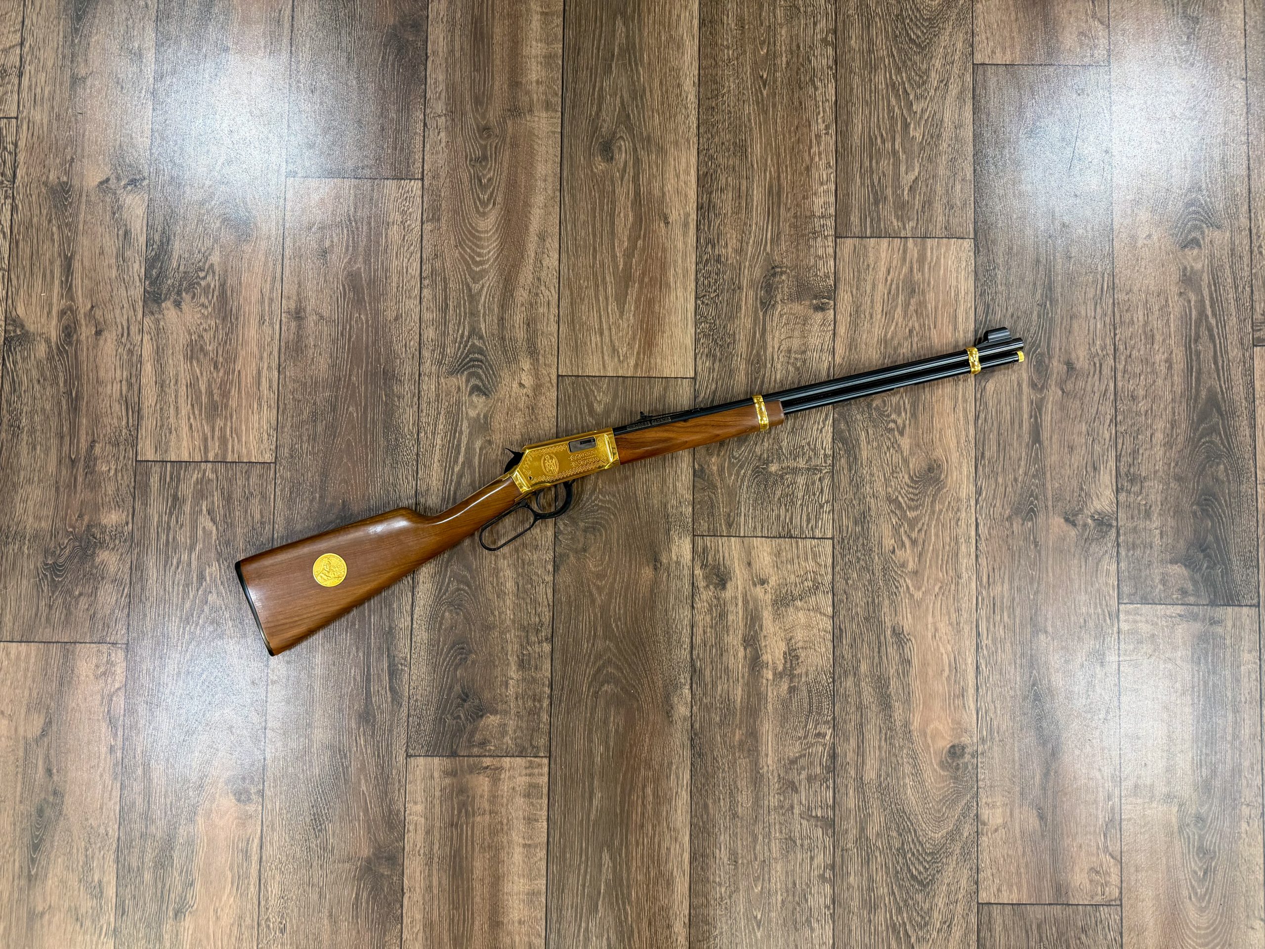 *VENDU* - WINCHESTER 9422 XTR commémorative CHEROKEE - Calibre .22 LR