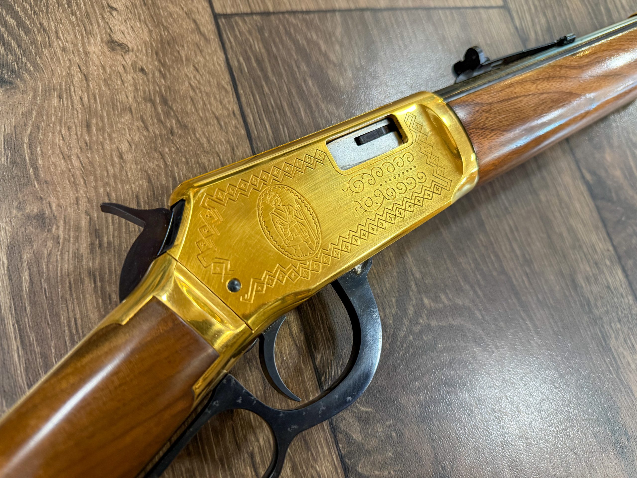 *VENDU* - WINCHESTER 9422 XTR commémorative CHEROKEE - Calibre .22 LR – Image 4