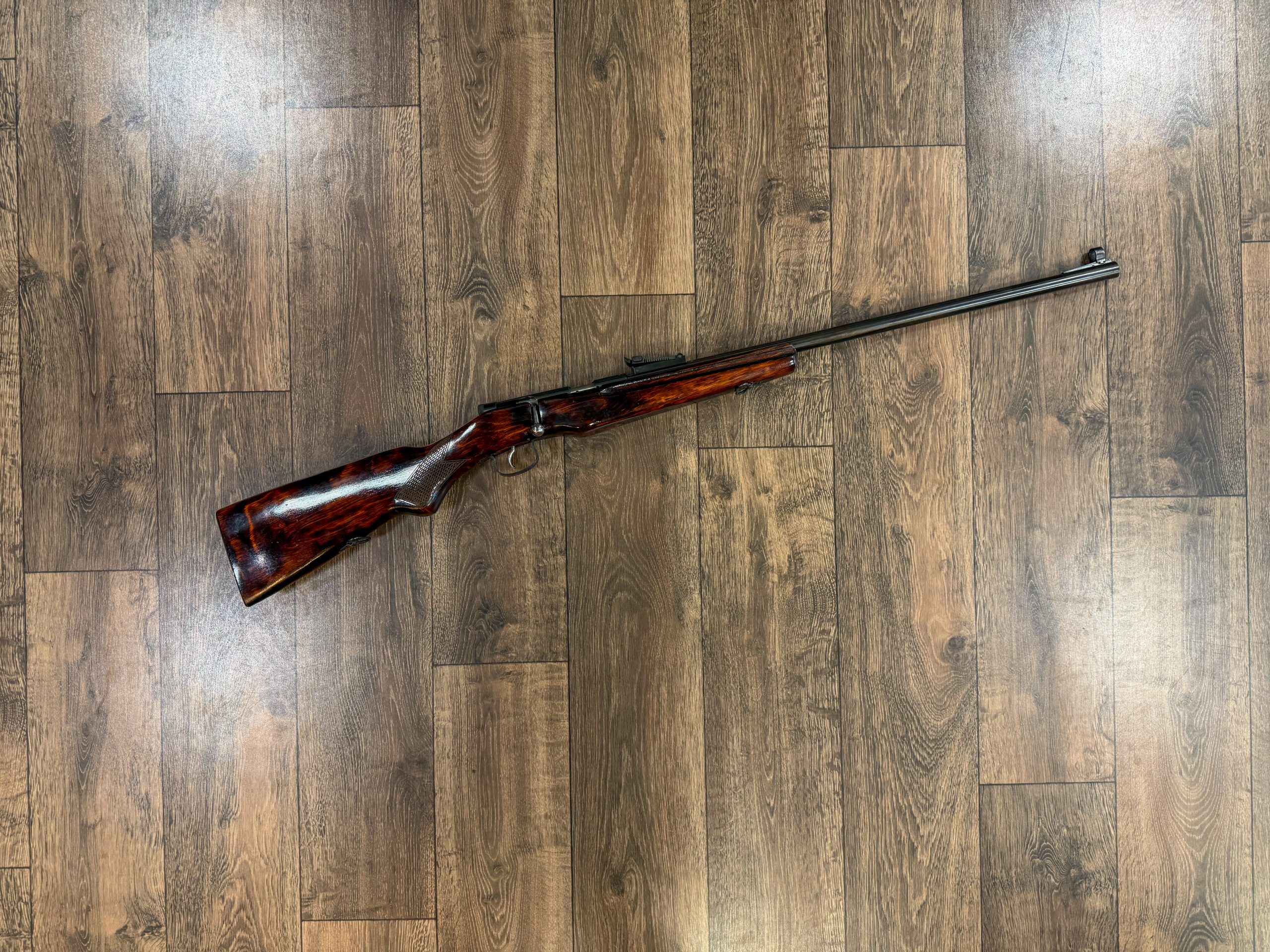 TOZ 8M Vostok - Calibre .22 LR