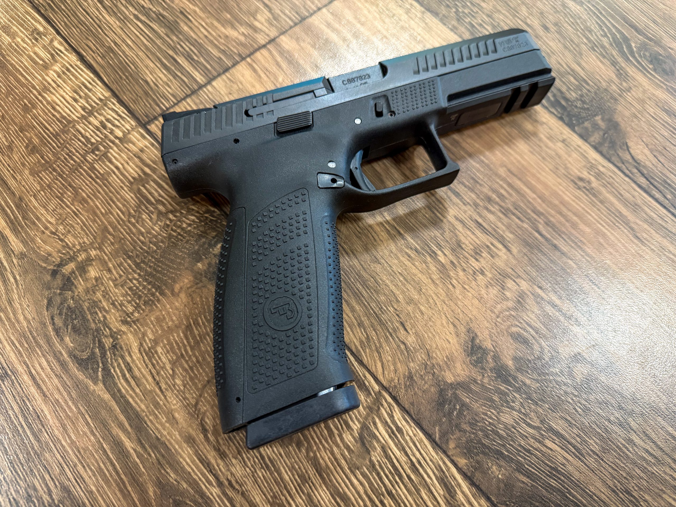 CZ P-10 F - Calibre 9x19 – Image 2